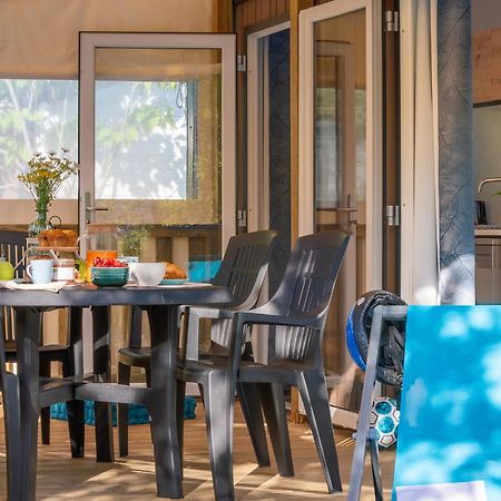 Camping Aubigny-Les Clouzeaux Aubigny  Eksteriør bilde